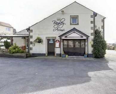 Bayley Arms Hotel Hurst Green  Buitenkant foto